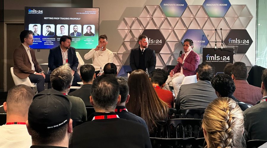 特朗普强调亚利桑那州将成为投资重心。